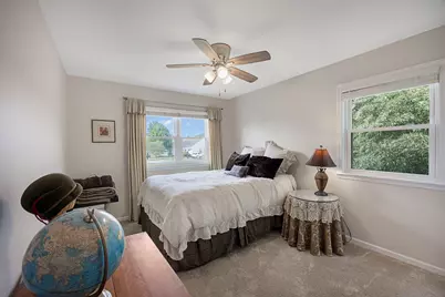 2000 Serenity Lane, Woodstock, IL 60098 - Photo 14