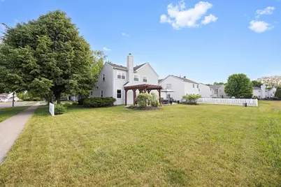 2000 Serenity Lane, Woodstock, IL 60098 - Photo 22