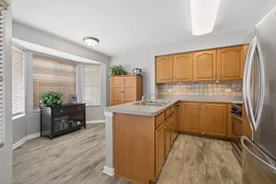 3160 Cambria Court #3160, Aurora, IL 60503 - Photo 6
