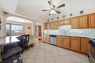 15263 Catalina Dr, Orland Park, IL 60462 - Photo 6