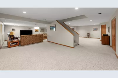 6344 Greene Road, Woodridge, IL 60517 - Photo 26