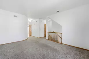 1357 W Alder Creek Dr, Romeoville, IL 60446 - Photo 10