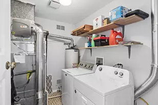 240 Southwick Ct, Vernon Hills, IL 60061 - Photo 18