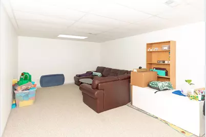 10594 Grover Oaks Road, Roscoe, IL 61073 - Photo 36