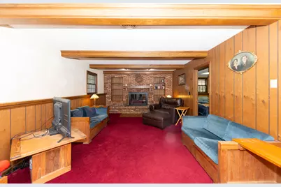 10594 Grover Oaks Road, Roscoe, IL 61073 - Photo 32
