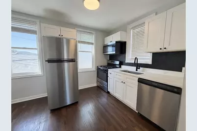 1849 W Augusta Boulevard #2, Chicago, IL 60622 - Photo 2