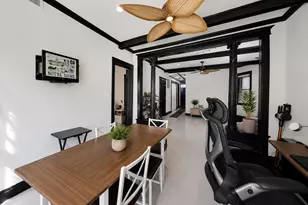 3245 N Lakewood Ave, Chicago, IL 60657 - Photo 2