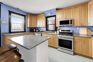 3245 N Lakewood Ave, Chicago, IL 60657 - Photo 6