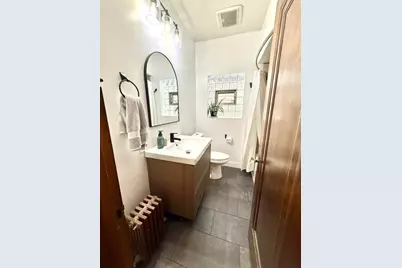 5230 N Liano Avenue, Chicago, IL 60630 - Photo 8