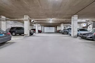 910 W Madison St, Chicago, IL 60607 - Photo 18