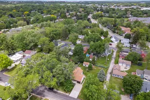 1406 Kaskaskia Ave, Elgin, IL 60123 - Photo 28
