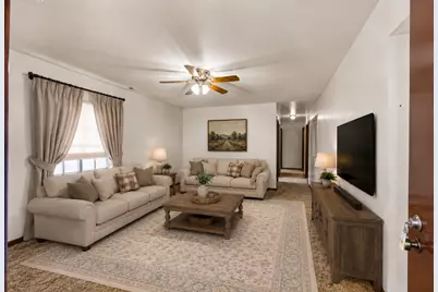 1406 Kaskaskia Avenue, Elgin, IL 60123 - Photo 6