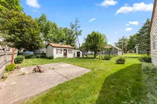 1406 Kaskaskia Ave, Elgin, IL 60123 - Photo 22