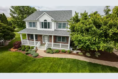 1816 Cardinal Court, Pontiac, IL 61764 - Photo 2