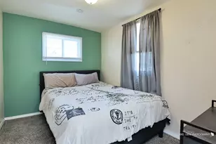 3233 Elisha Ave, Zion, IL 60099 - Photo 10