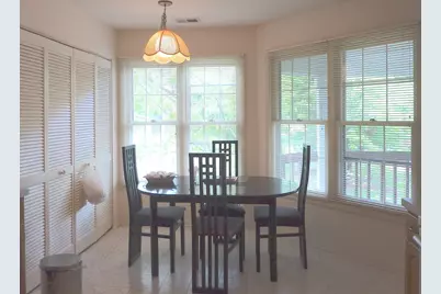 265 Willow Parkway, Buffalo Grove, IL 60089 - Photo 8