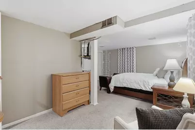 1920 E 31st Street, Davenport, IA 52807 - Photo 16