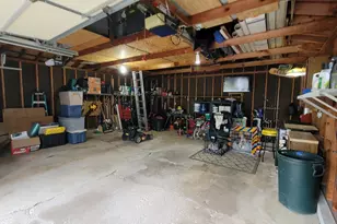 1500 Woodland Dr, Sycamore, IL 60178 - Photo 36