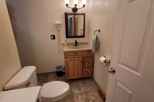 1500 Woodland Dr, Sycamore, IL 60178 - Photo 16