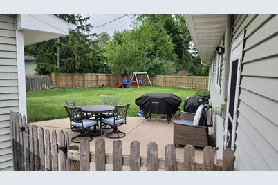 1500 Woodland Drive, Sycamore, IL 60178 - Photo 28