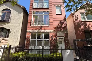 1632 W Erie St, Chicago, IL 60622 - Photo 1