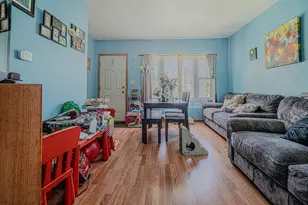 805 Audrey Nixon Blvd, North Chicago, IL 60064 - Photo 10