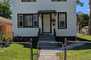805 Audrey Nixon Blvd, North Chicago, IL 60064 - Photo 1