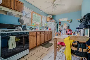 805 Audrey Nixon Blvd, North Chicago, IL 60064 - Photo 12