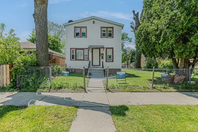 805 Audrey Nixon Boulevard, North Chicago, IL 60064 - Photo 1
