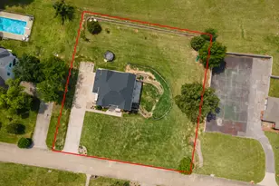 205 Fairway Dr, Harrisburg, IL 62946 - Photo 70
