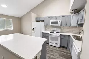56 Century Dr, Roselle, IL 60172 - Photo 10