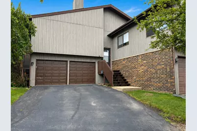 56 Century Drive, Roselle, IL 60172 - Photo 1