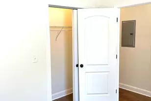 6355 S Maryland Ave, Chicago, IL 60637 - Photo 12