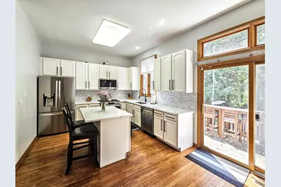 5400 N Lowell Avenue, Chicago, IL 60630 - Photo 2