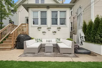 5339 W Berenice Avenue, Chicago, IL 60641 - Photo 18