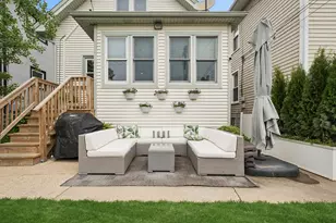 5339 W Berenice Ave, Chicago, IL 60641 - Photo 18