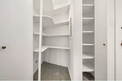 211 E Ohio Street #2915, Chicago, IL 60611 - Photo 12