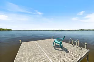 107 Hillside Ct, Fox Lake, IL 60020 - Photo 6