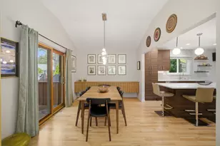 12 Turnbull Woods Ct, Highland Park, IL 60035 - Photo 6