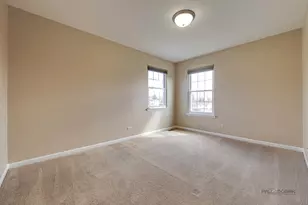 4 Waterton Dr, Streamwood, IL 60107 - Photo 24