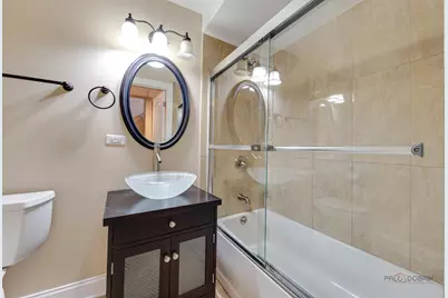 4 Waterton Drive, Streamwood, IL 60107 - Photo 38