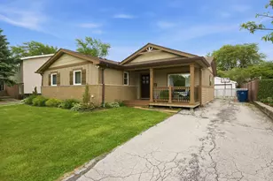 9143 W 92nd St, Hickory Hills, IL 60457 - Photo 28