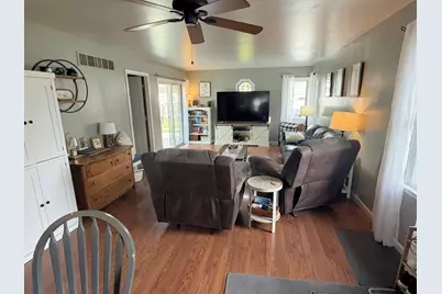 943 N 12th Street, Rochelle, IL 61068 - Photo 4