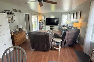 943 N 12th St, Rochelle, IL 61068 - Photo 4