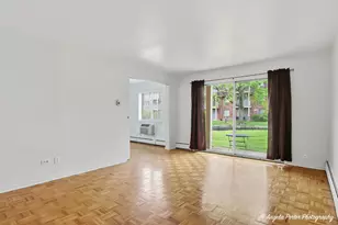 6 Villa Verde Dr, Buffalo Grove, IL 60089 - Photo 6