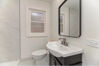 6218 W Foster Avenue, Chicago, IL 60630 - Photo 18