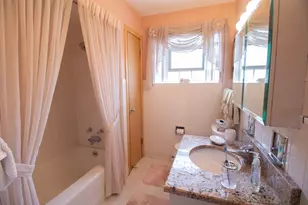 8662 N Merrill St, Niles, IL 60714 - Photo 8