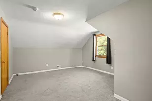 1521 Chelsea Ave, Rockford, IL 61107 - Photo 22