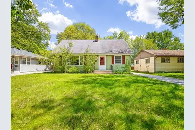 1521 Chelsea Avenue, Rockford, IL 61107 - Photo 2