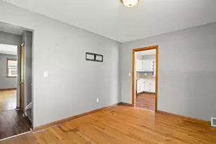 1521 Chelsea Ave, Rockford, IL 61107 - Photo 12